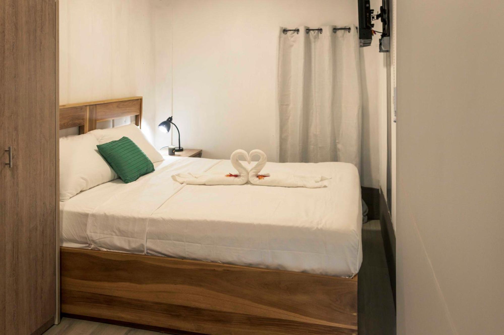 Emi'S Place Container Living Uvita Eksteriør billede